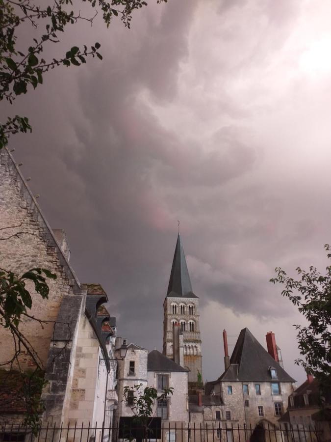 La Cour Du Chateau La Charité-sur-Loire Exterior foto
